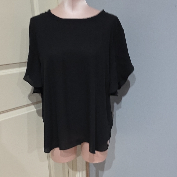 LOFT Black Boxy Short Sleeve‎ Blouse - Picture 1 of 4
